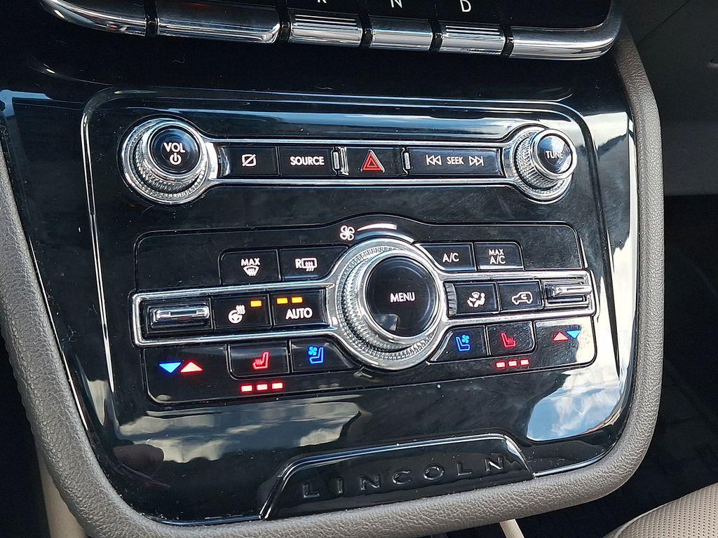 used 2022 Lincoln Corsair car, priced at $26,467