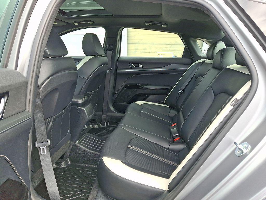 used 2025 Kia K5 car, priced at $26,931