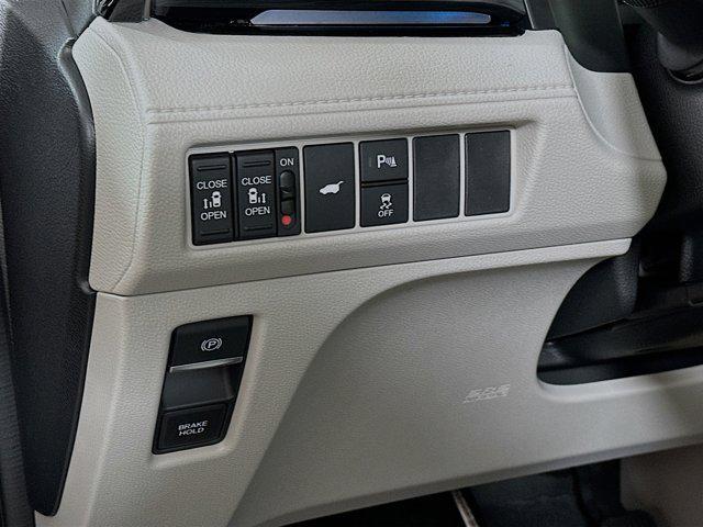new 2026 Honda Odyssey car, priced at $53,190