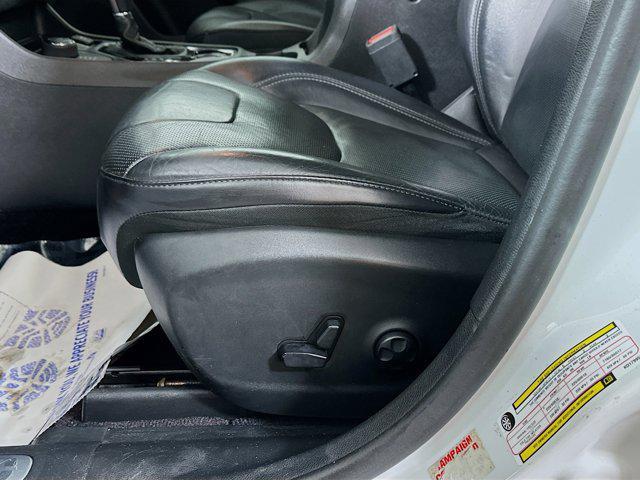 used 2019 Jeep Cherokee car, priced at $18,992