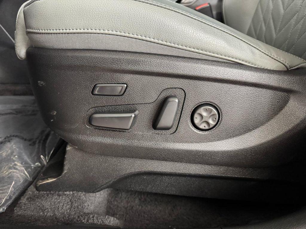 used 2023 Kia Telluride car, priced at $35,987