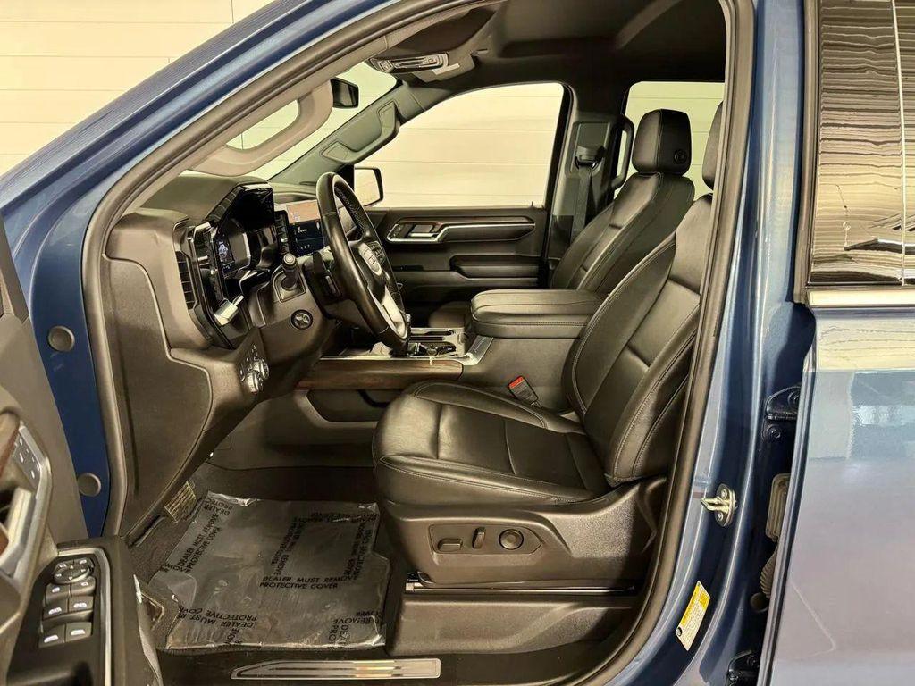 used 2024 GMC Sierra 1500 car, priced at $52,987