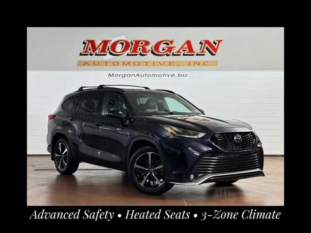 used 2022 Toyota Highlander car, priced at $38,987