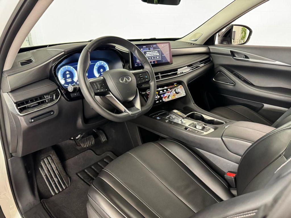 used 2025 INFINITI QX60 car, priced at $43,987