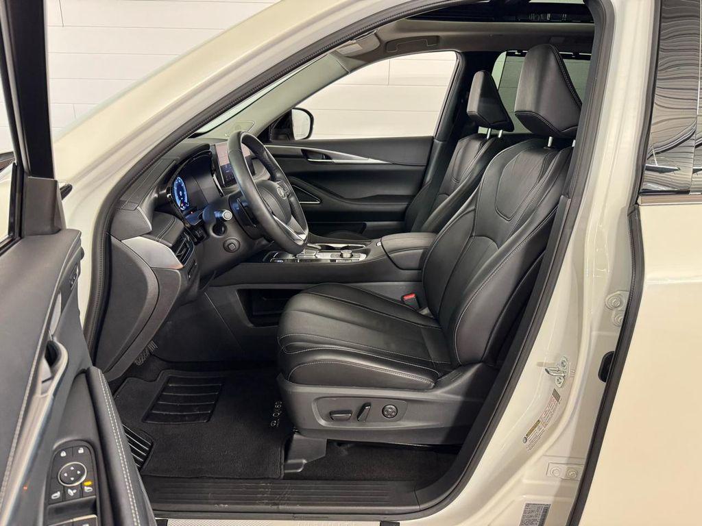 used 2025 INFINITI QX60 car, priced at $43,987
