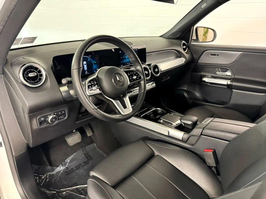 used 2022 Mercedes-Benz GLB 250 car, priced at $27,987