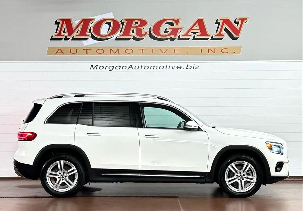 used 2022 Mercedes-Benz GLB 250 car, priced at $27,987