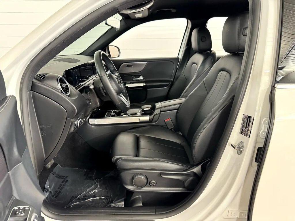 used 2022 Mercedes-Benz GLB 250 car, priced at $27,987