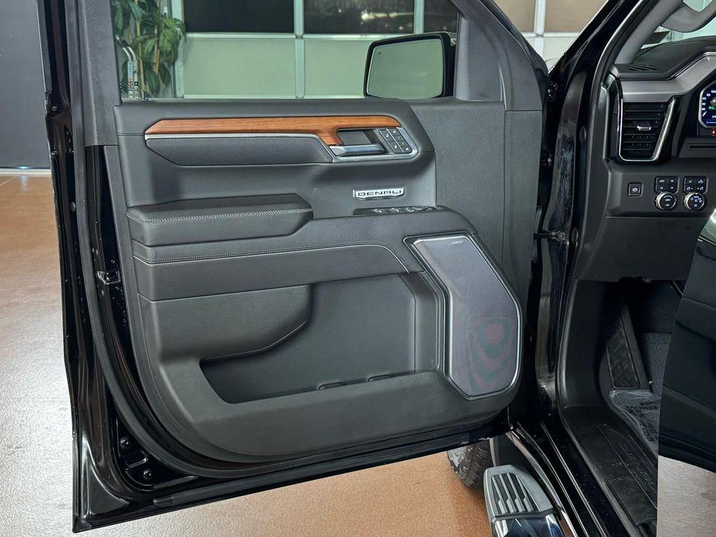 used 2022 GMC Sierra 1500 car, priced at $49,987