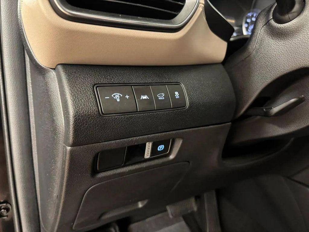 used 2023 Hyundai Santa Fe car, priced at $25,987