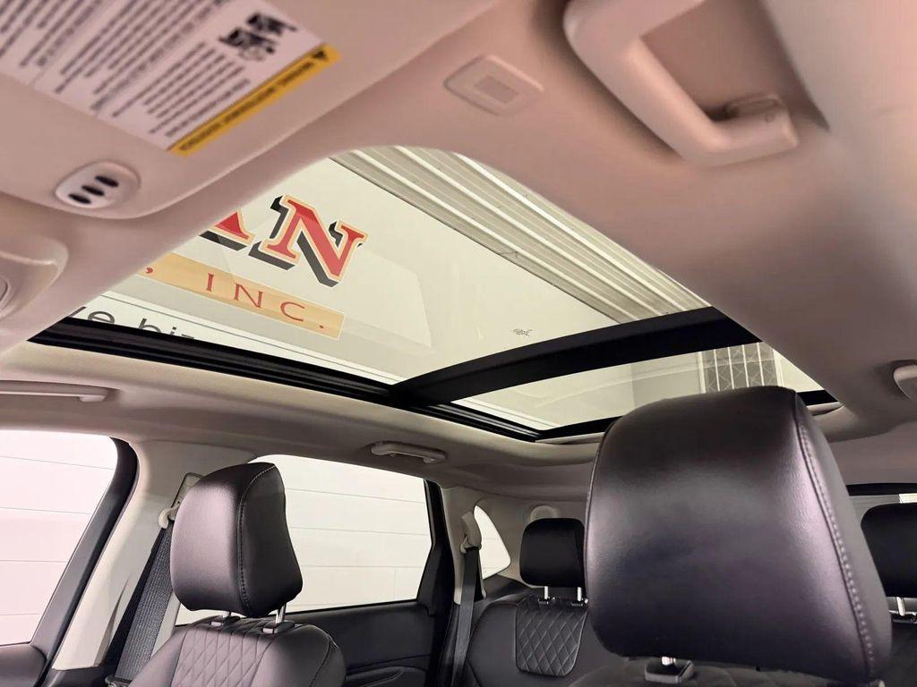 used 2024 Ford Edge car, priced at $34,987
