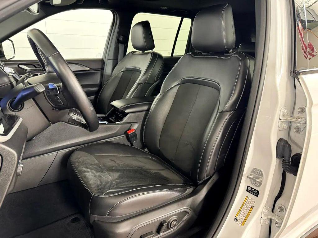 used 2022 Jeep Grand Cherokee car, priced at $30,787