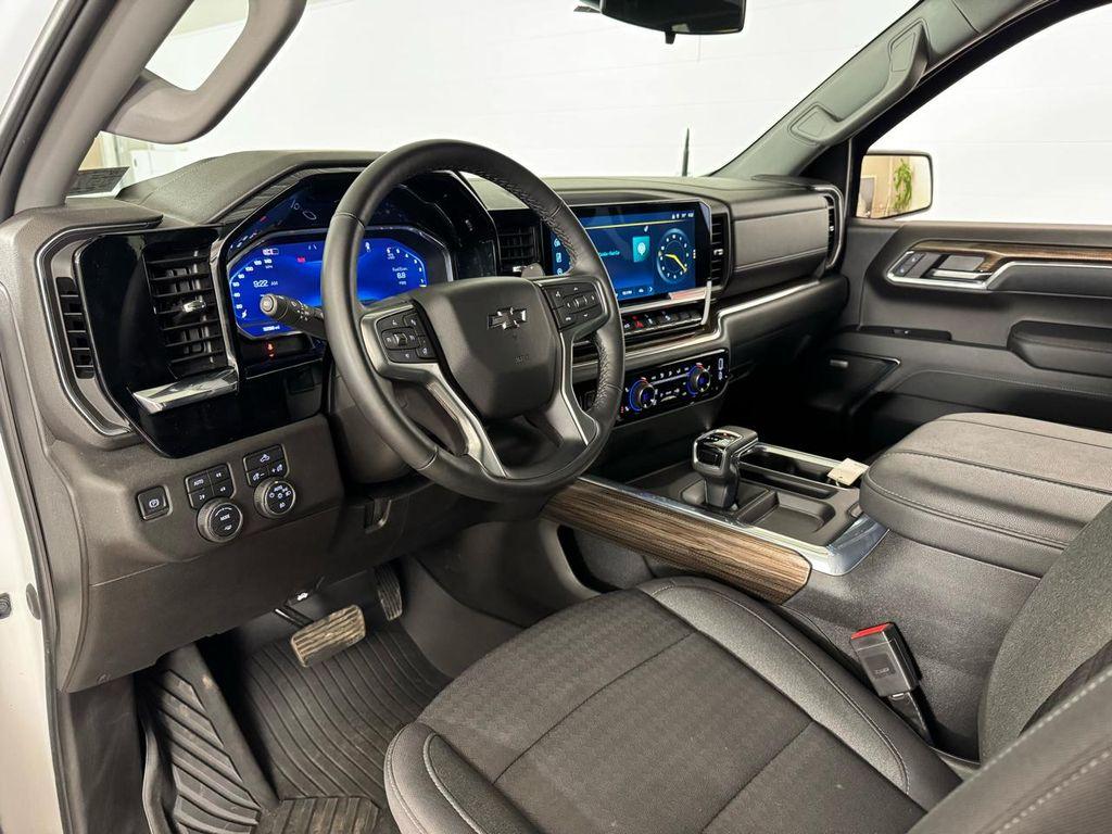 used 2024 Chevrolet Silverado 1500 car, priced at $44,787