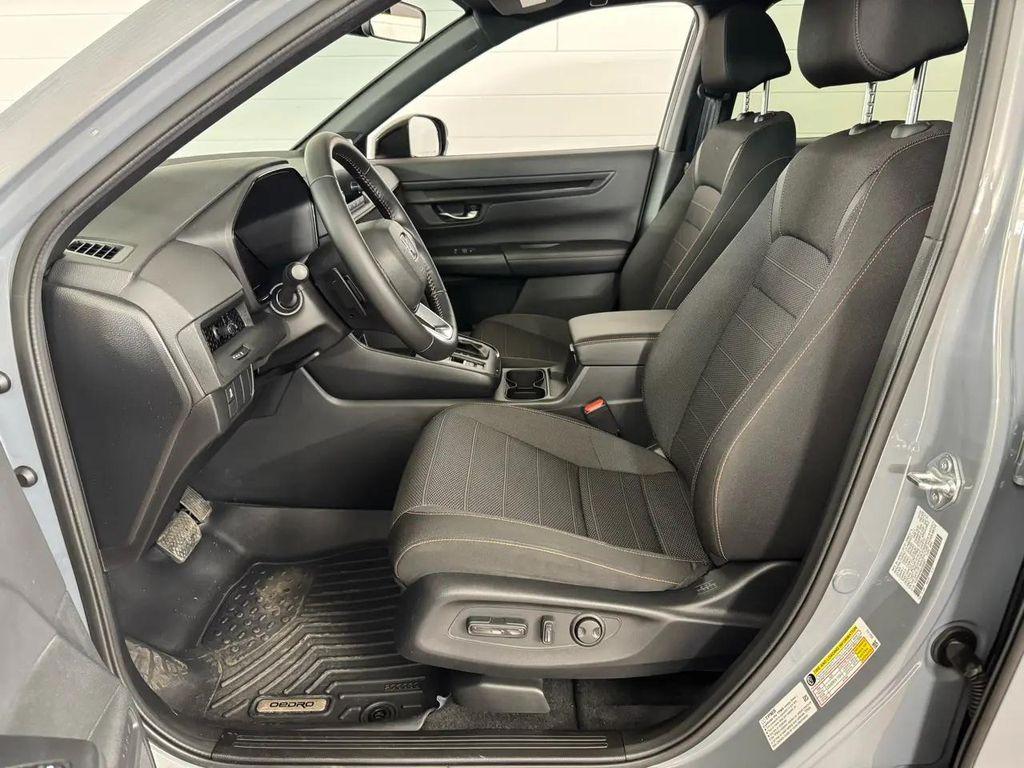 used 2025 Honda CR-V Hybrid car, priced at $33,987