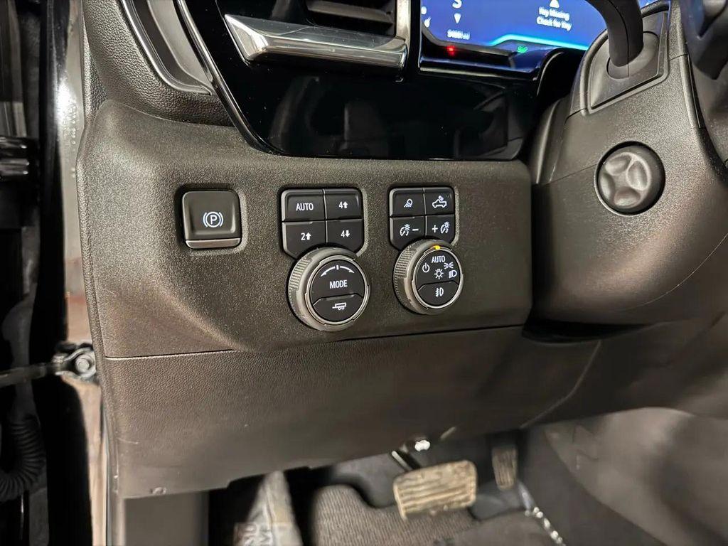 used 2024 Chevrolet Silverado 1500 car, priced at $52,987