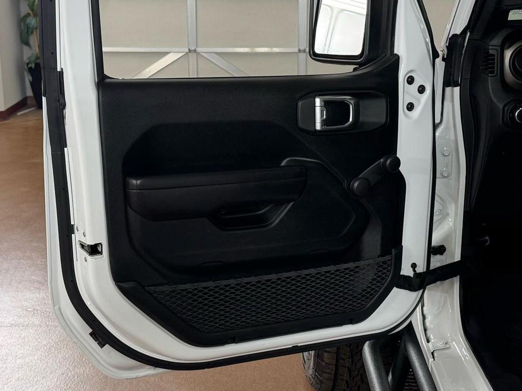 used 2021 Jeep Gladiator car, priced at $28,987