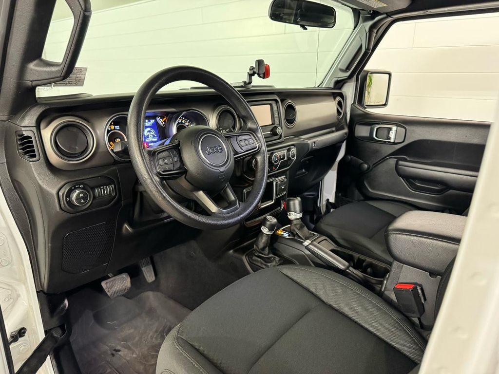 used 2021 Jeep Gladiator car, priced at $28,987