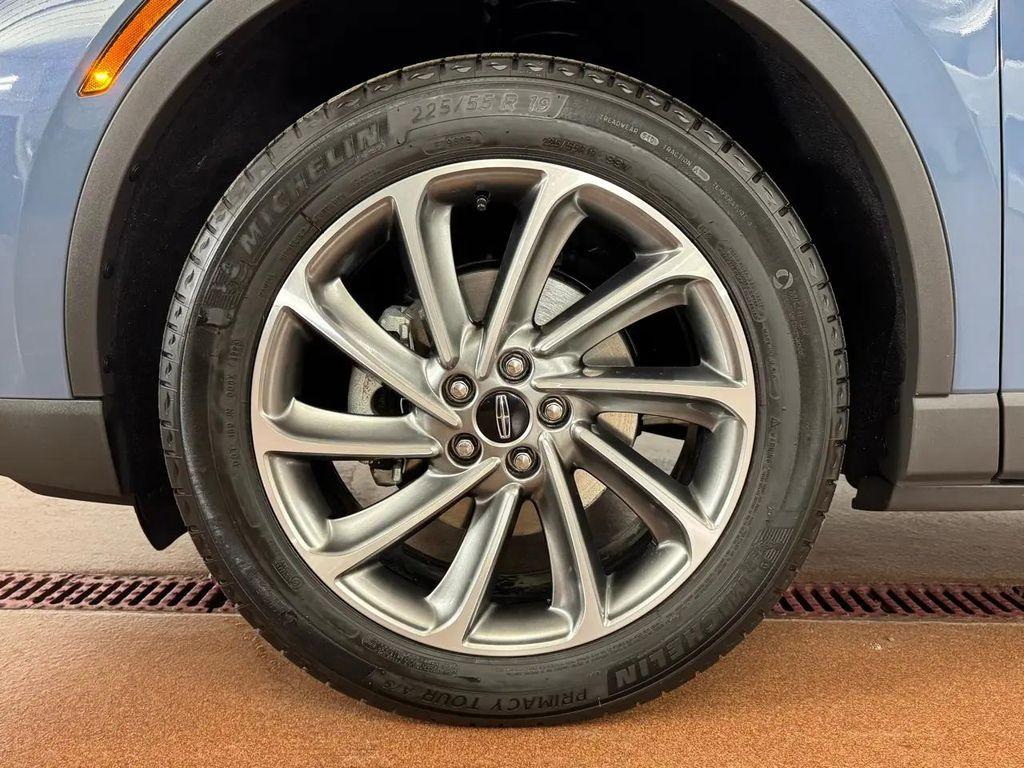 used 2024 Lincoln Corsair car, priced at $35,987