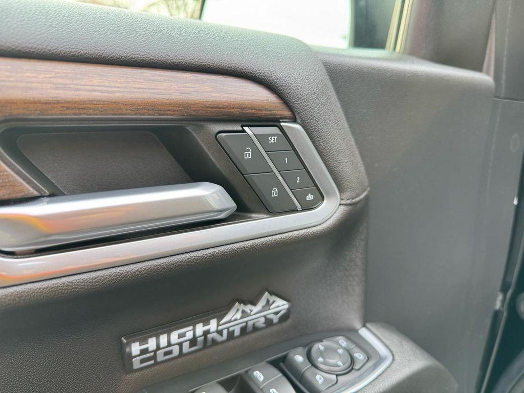 used 2022 Chevrolet Silverado 1500 car, priced at $44,987