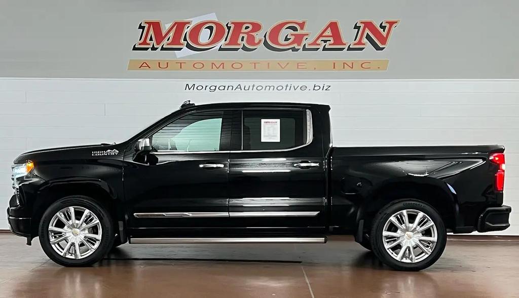used 2022 Chevrolet Silverado 1500 car, priced at $43,987