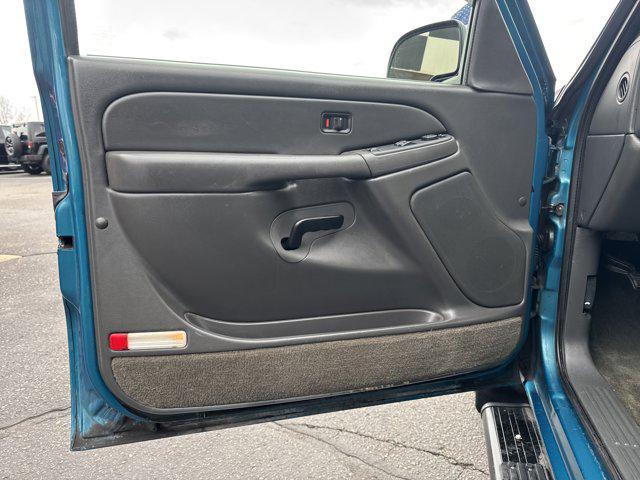 used 2004 Chevrolet Silverado 1500 car, priced at $7,488