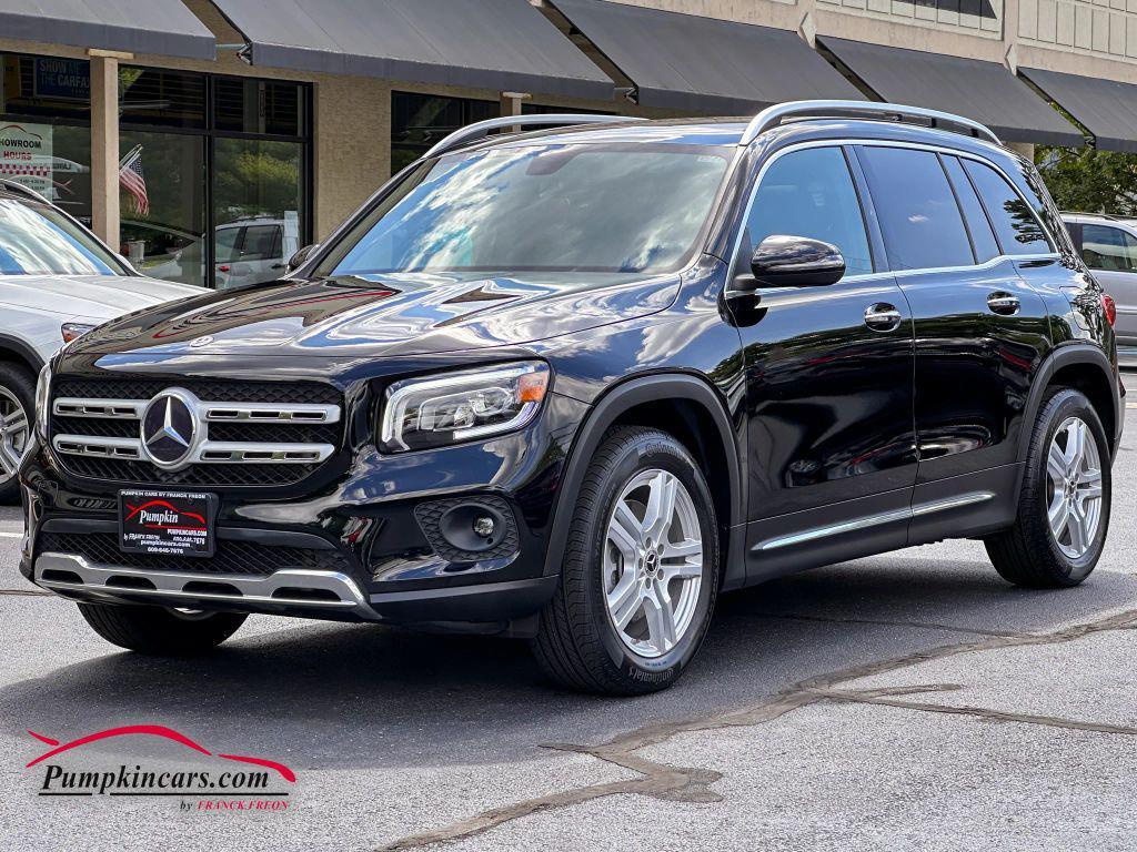 used 2022 Mercedes-Benz GLB 250 car, priced at $30,295
