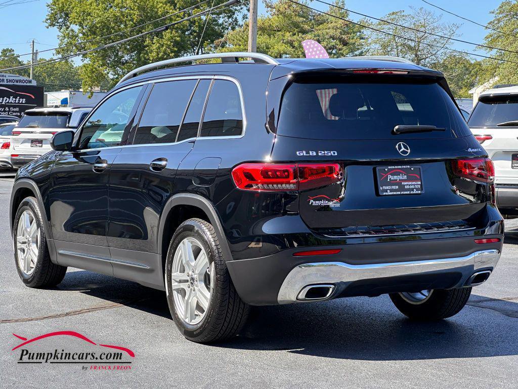 used 2022 Mercedes-Benz GLB 250 car, priced at $30,295
