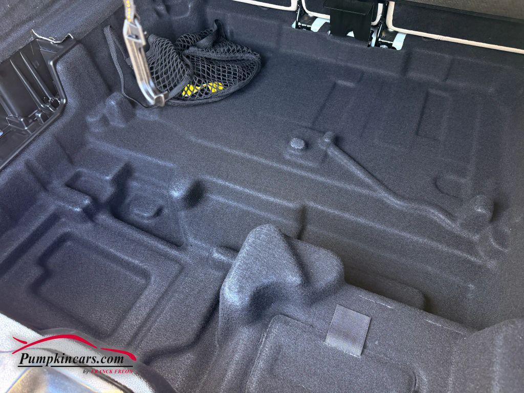 used 2020 Mercedes-Benz GLC 300 car, priced at $27,995