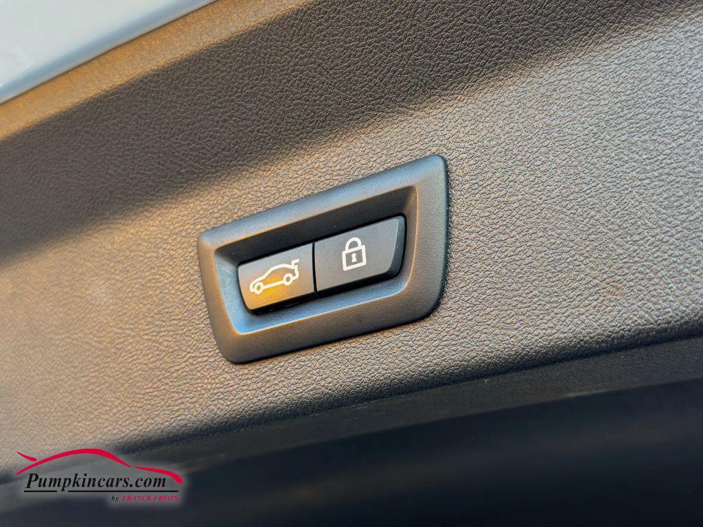 used 2023 BMW X3 car, priced at $35,995