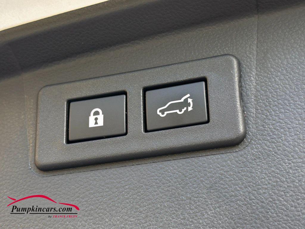 used 2022 Subaru Outback car, priced at $26,995