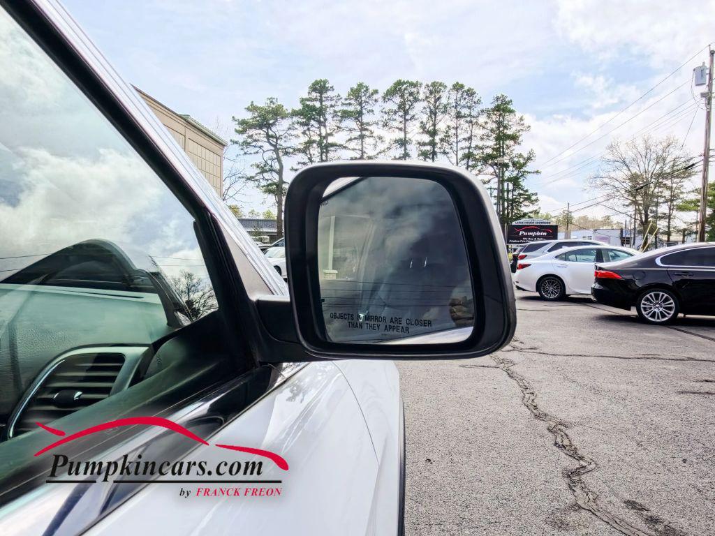 used 2018 Jeep Grand Cherokee car, priced at $17,995