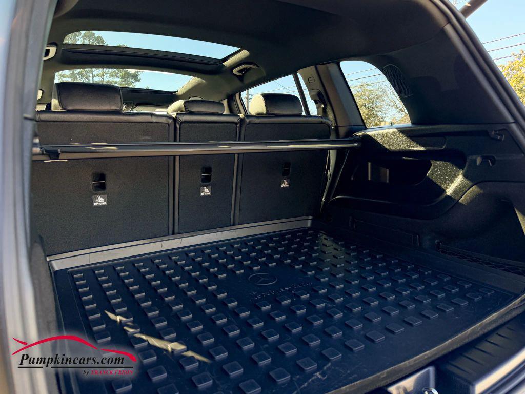 used 2023 Mercedes-Benz GLB 250 car, priced at $32,995