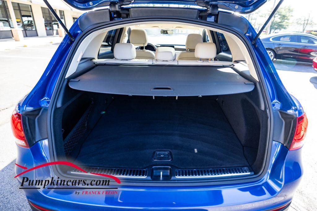 used 2022 Mercedes-Benz GLC 300 car, priced at $31,395