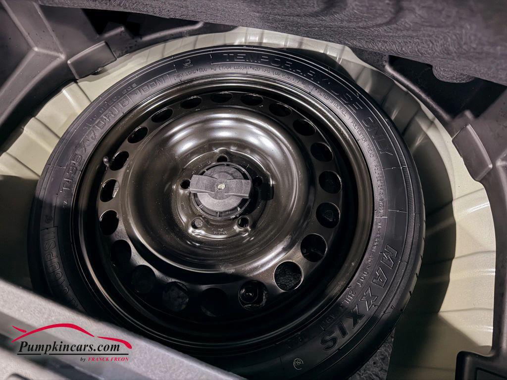 used 2024 Chevrolet Equinox car, priced at $22,995