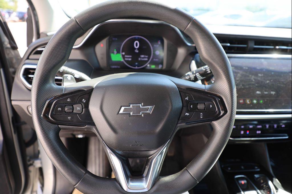 used 2023 Chevrolet Bolt EUV car, priced at $12,795