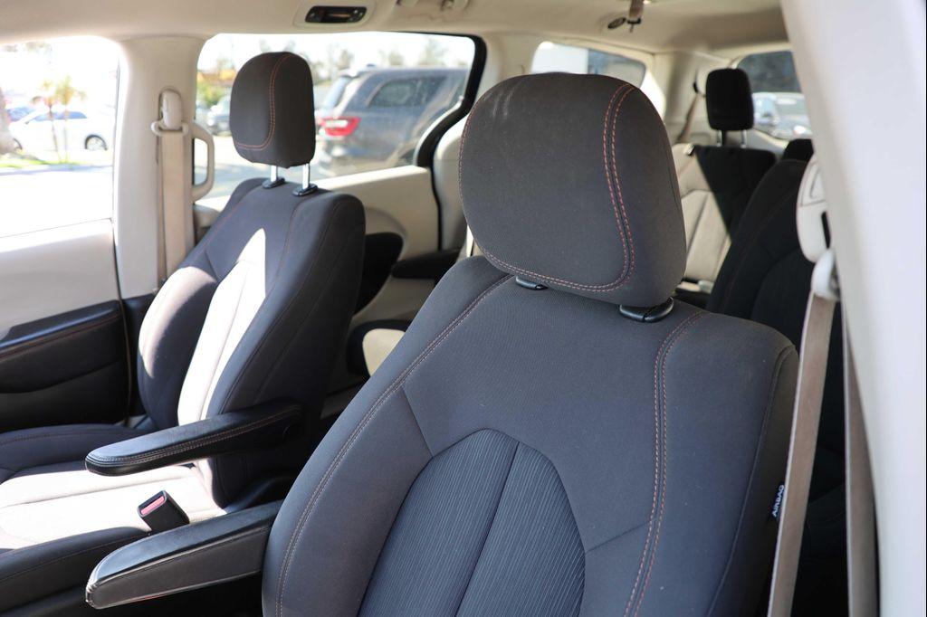 used 2017 Chrysler Pacifica car, priced at $11,495
