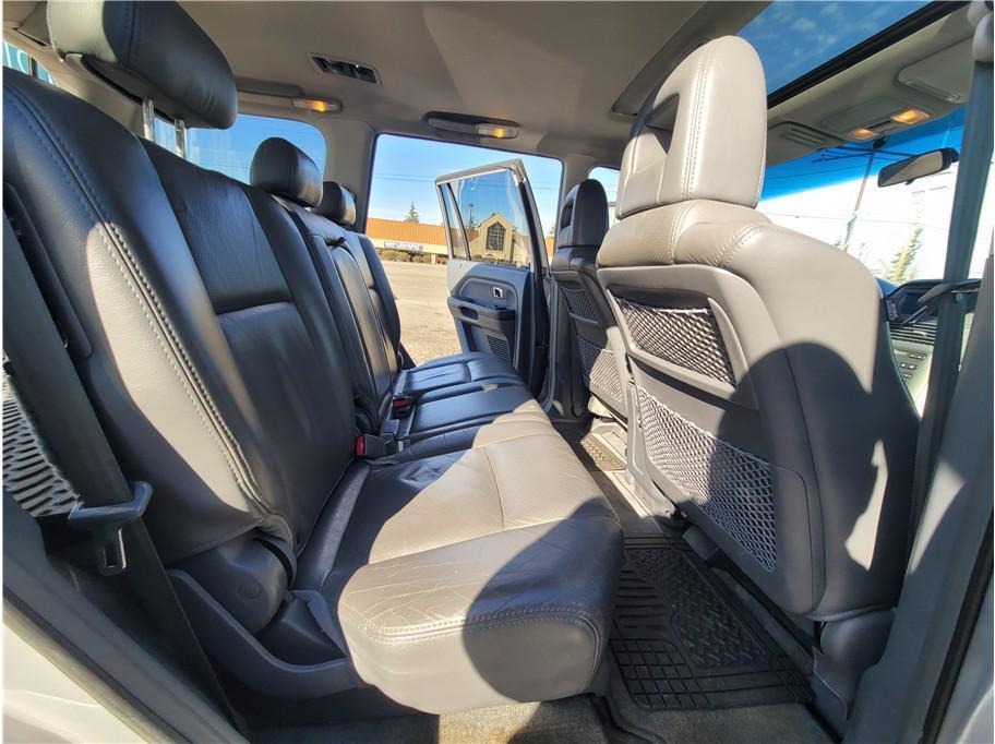 used 2005 Honda Pilot car, priced at $5,725
