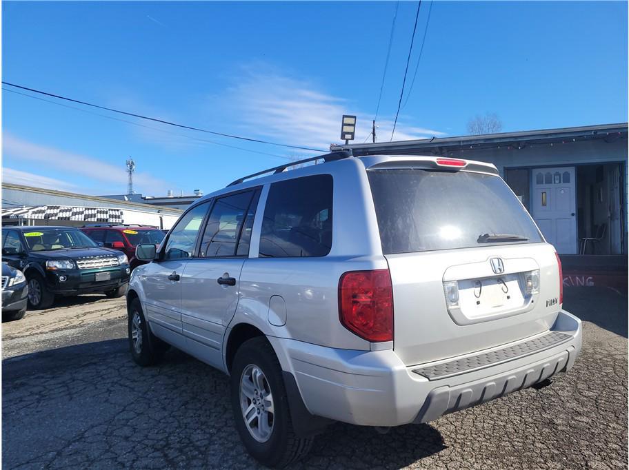 used 2005 Honda Pilot car, priced at $5,725