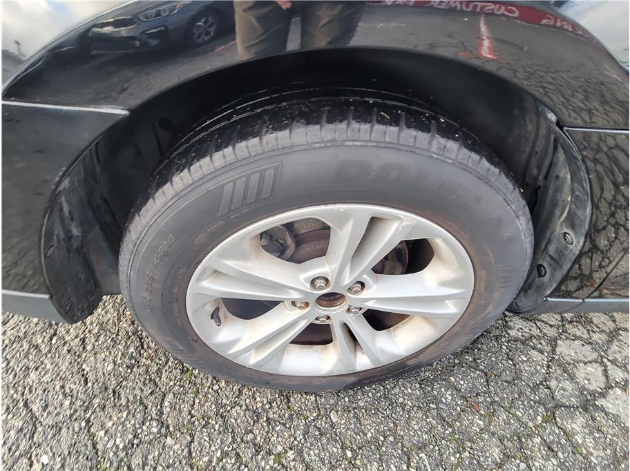 used 2016 Ford Taurus car, priced at $8,885