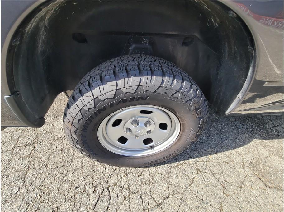 used 2018 Ram 1500 car, priced at $7,885