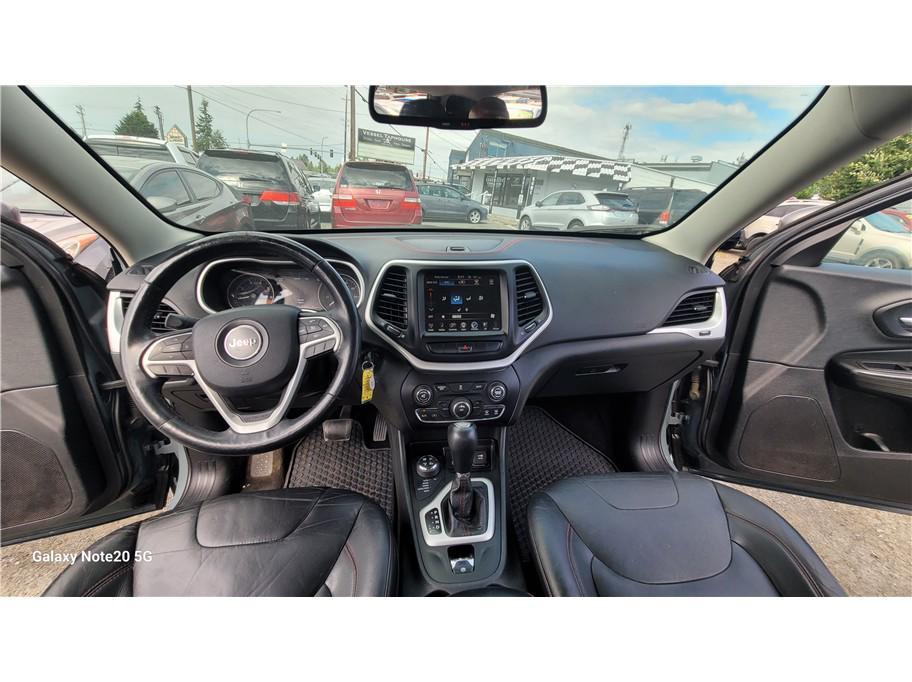 used 2014 Jeep Cherokee car, priced at $7,345