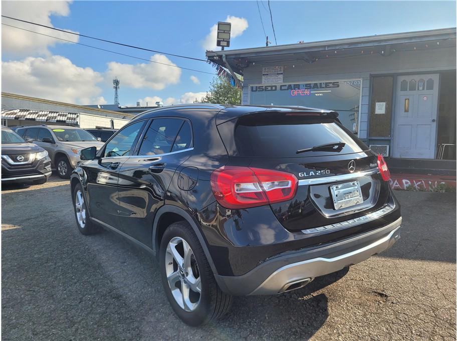 used 2019 Mercedes-Benz GLA 250 car, priced at $14,485
