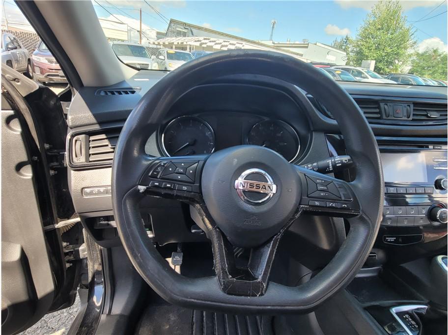 used 2017 Nissan Rogue car, priced at $7,325