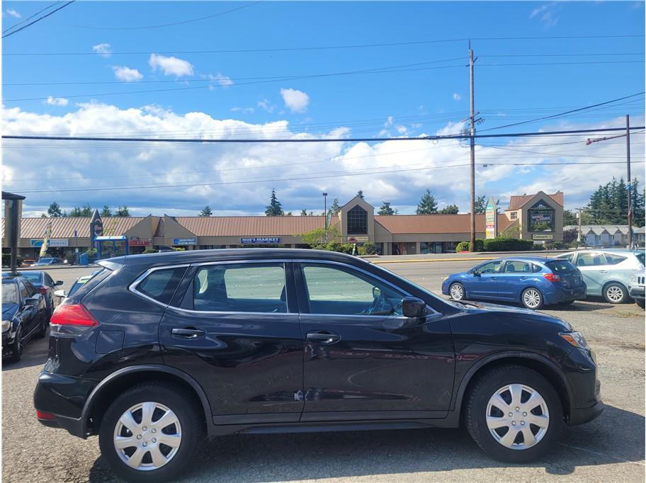 used 2017 Nissan Rogue car, priced at $7,325