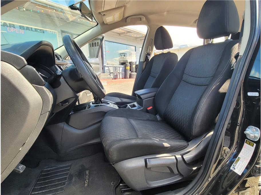 used 2017 Nissan Rogue car, priced at $7,325