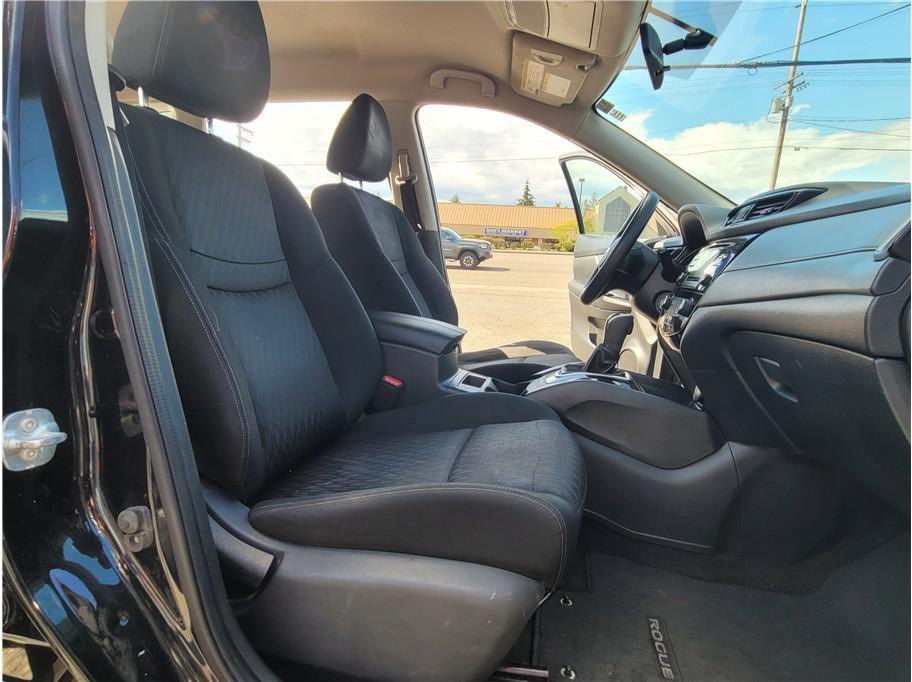 used 2017 Nissan Rogue car, priced at $7,325