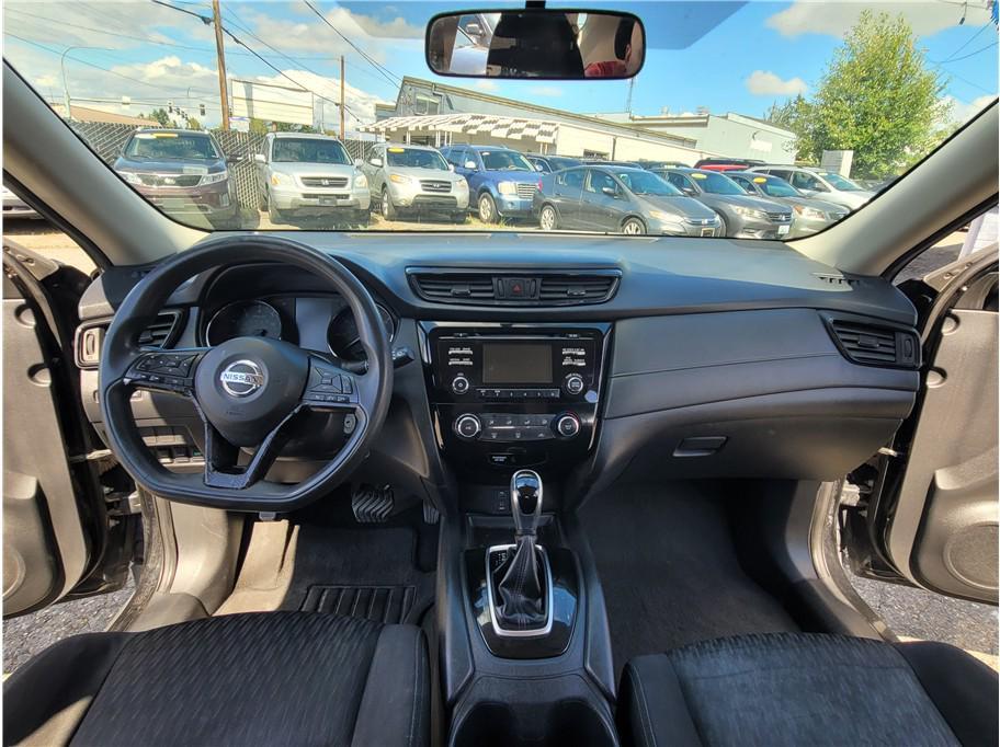 used 2017 Nissan Rogue car, priced at $7,325