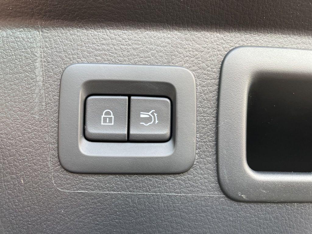 new 2026 Mazda CX-50 Hybrid car, priced at $39,323