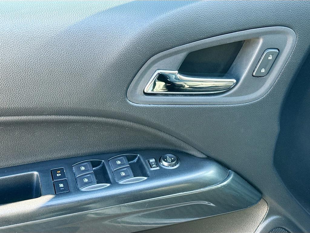 used 2022 GMC Canyon car, priced at $30,475