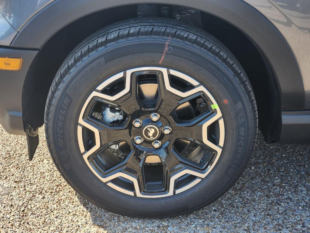 new 2025 Ford Bronco Sport car, priced at $34,591